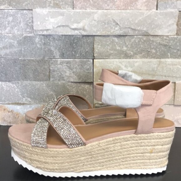 Material Girl Brinny Platform Espadrilles - Picture 6 of 9